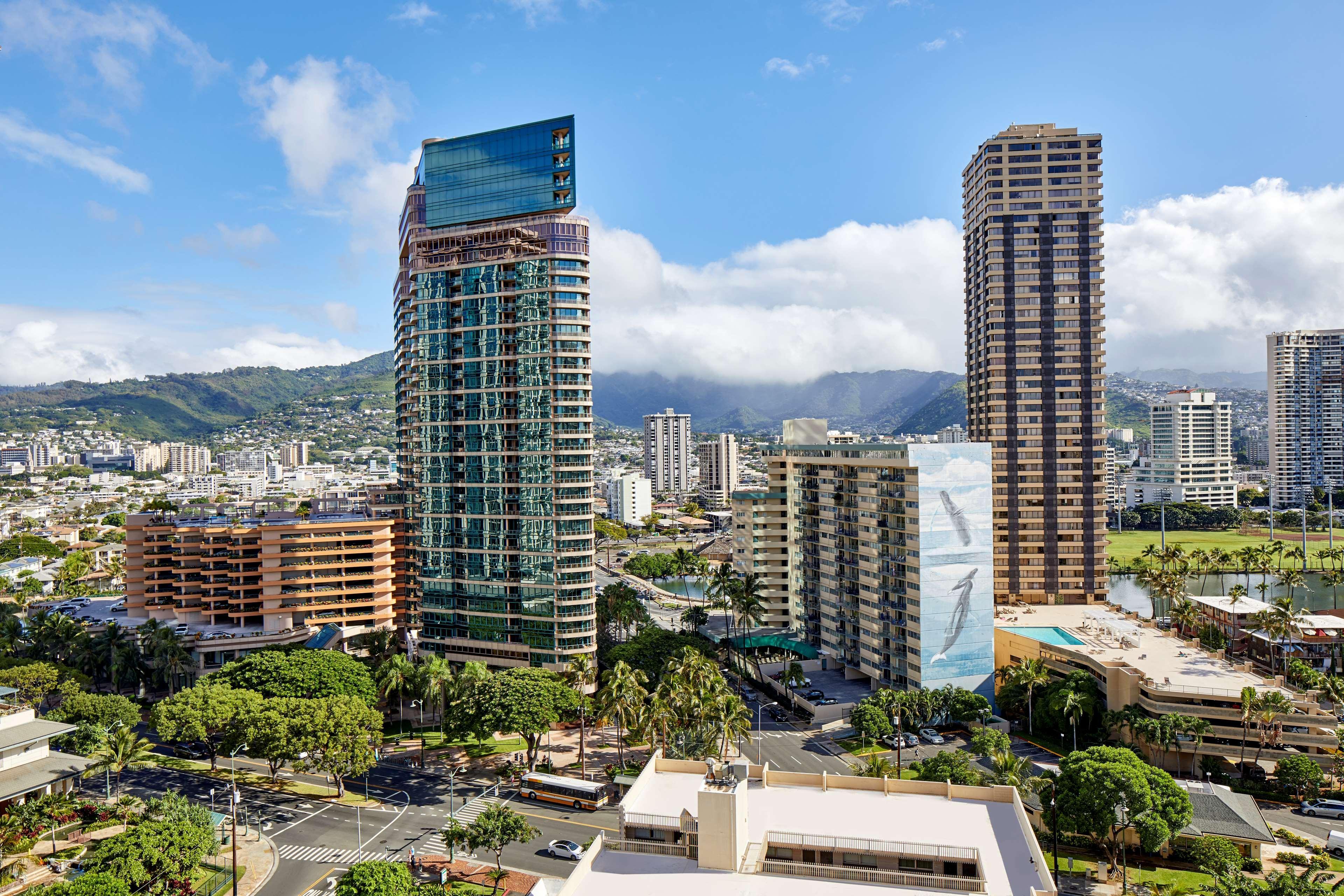 Holiday Inn Express Waikiki, An Ihg Hotel Honolulu Buitenkant foto